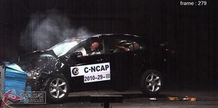 首款国产车碰撞视频大全,首部国产车型安全性能大揭秘